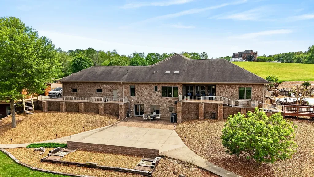 480 Mobley Road Clarksville TN 37043