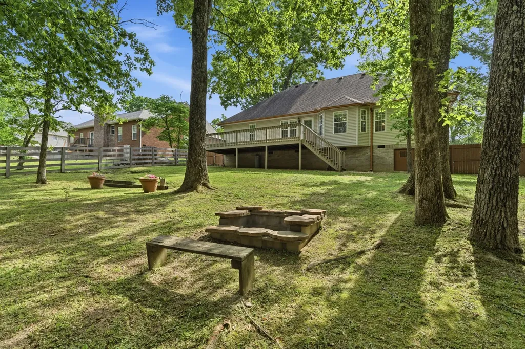 7229 Dice Lampley Road Fairview TN 37062
