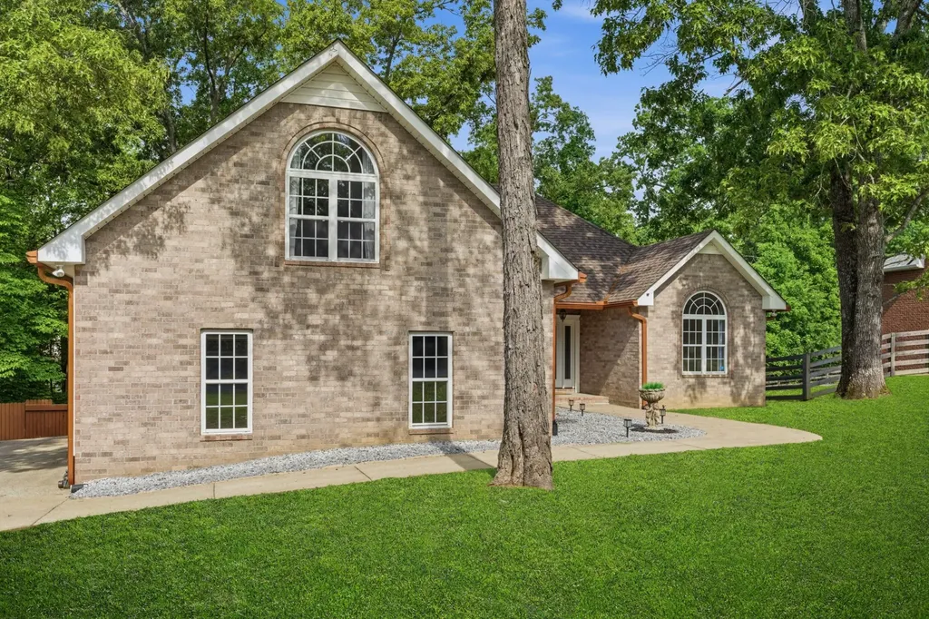 7229 Dice Lampley Road Fairview TN 37062