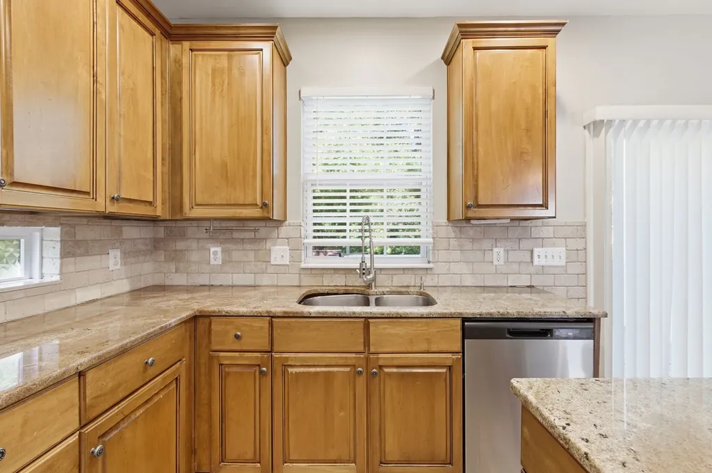 154 Chesapeake Harbor Boulevard Hendersonville TN 37075