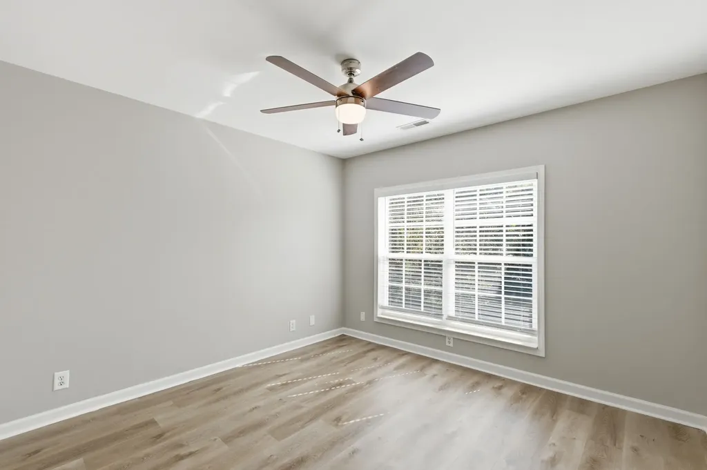 154 Chesapeake Harbor Boulevard Hendersonville TN 37075