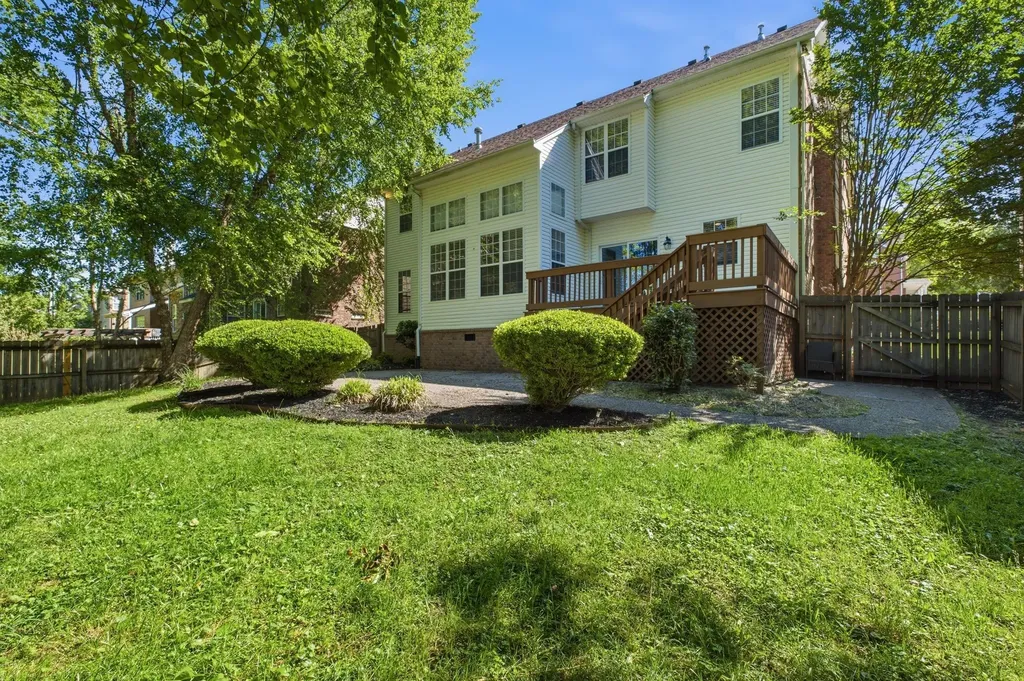 154 Chesapeake Harbor Boulevard Hendersonville TN 37075