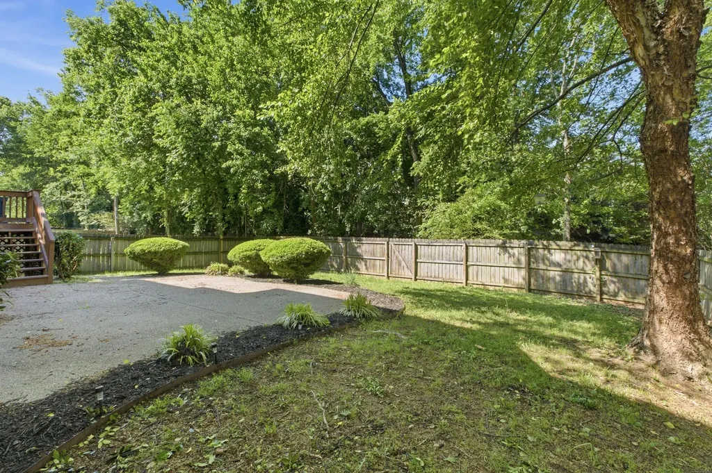 154 Chesapeake Harbor Boulevard Hendersonville TN 37075