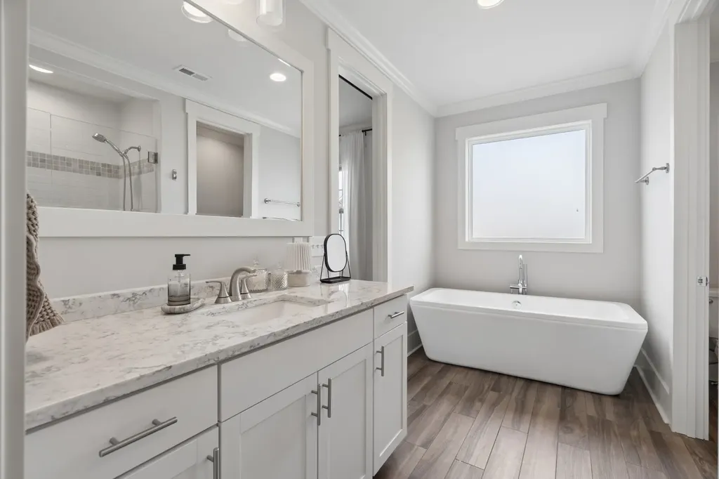 1214 Porter St, NW Franklin TN 37064