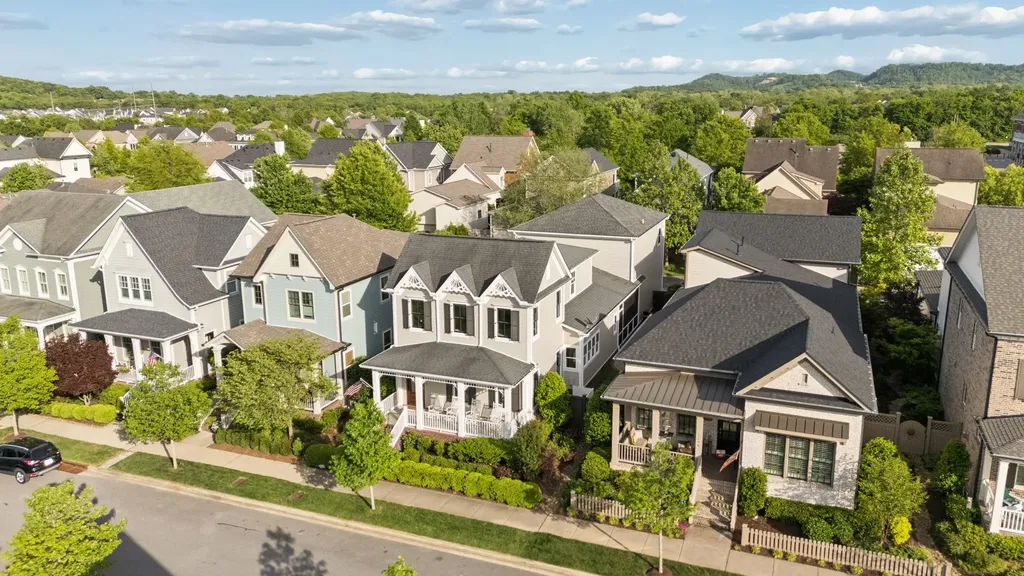 1214 Porter St, NW Franklin TN 37064