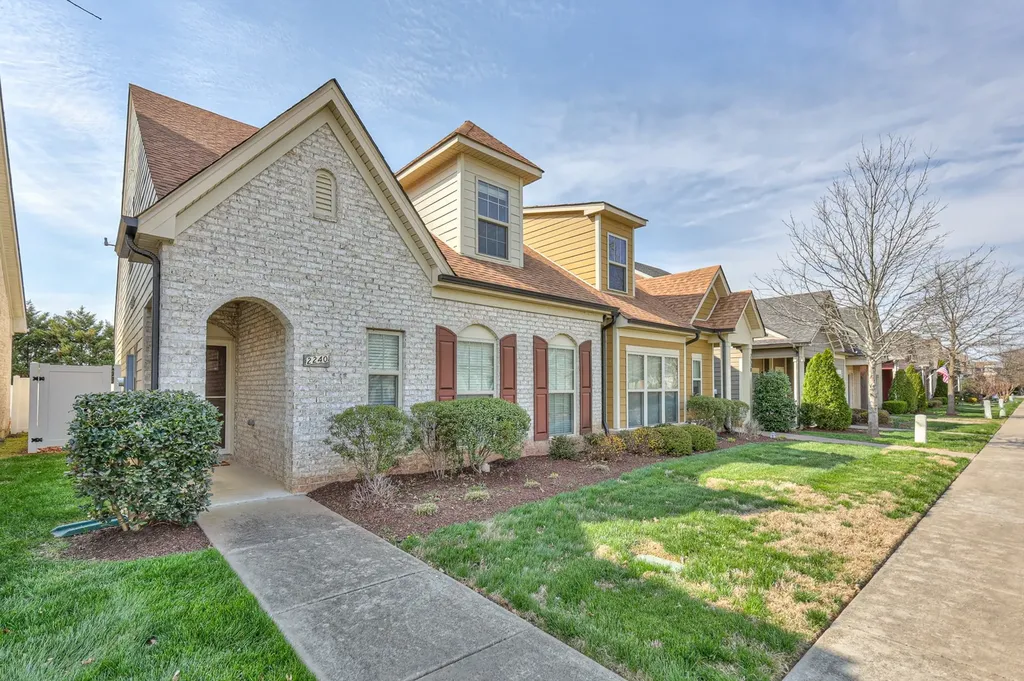 2240 Cason Lane Murfreesboro TN 37128