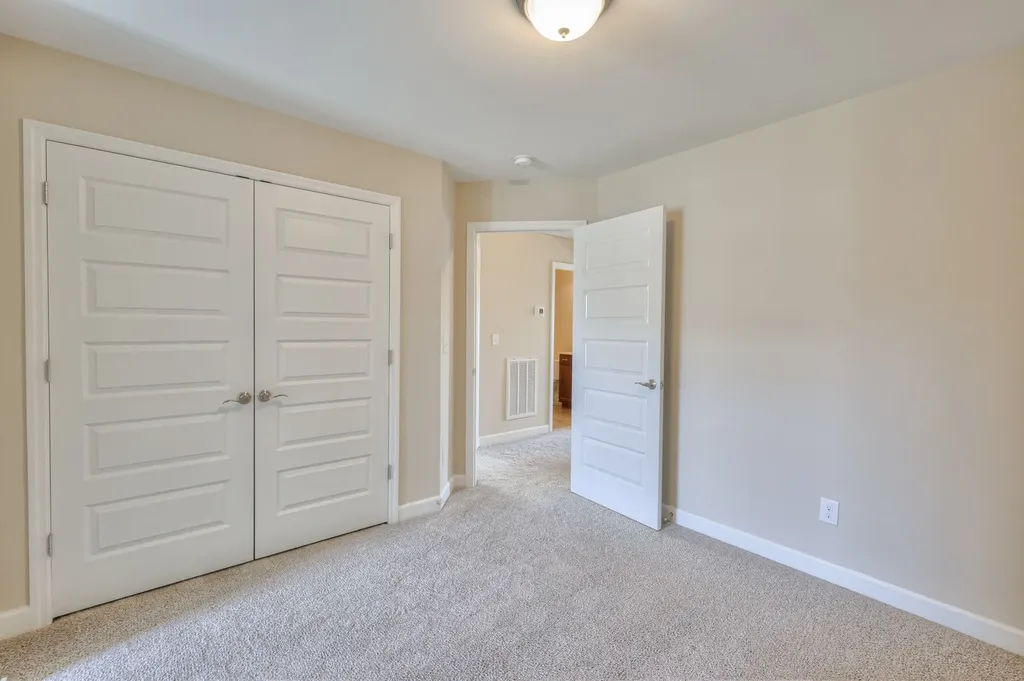 2240 Cason Lane Murfreesboro TN 37128