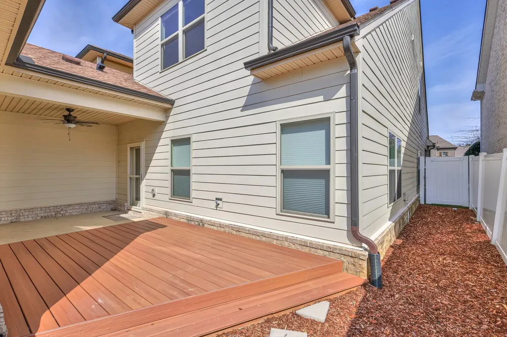 2240 Cason Lane Murfreesboro TN 37128