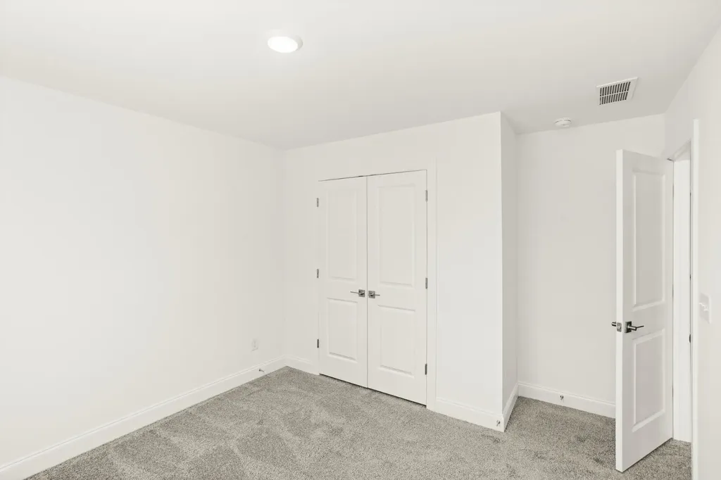 1556 Oak Springs Drive Columbia TN 38401