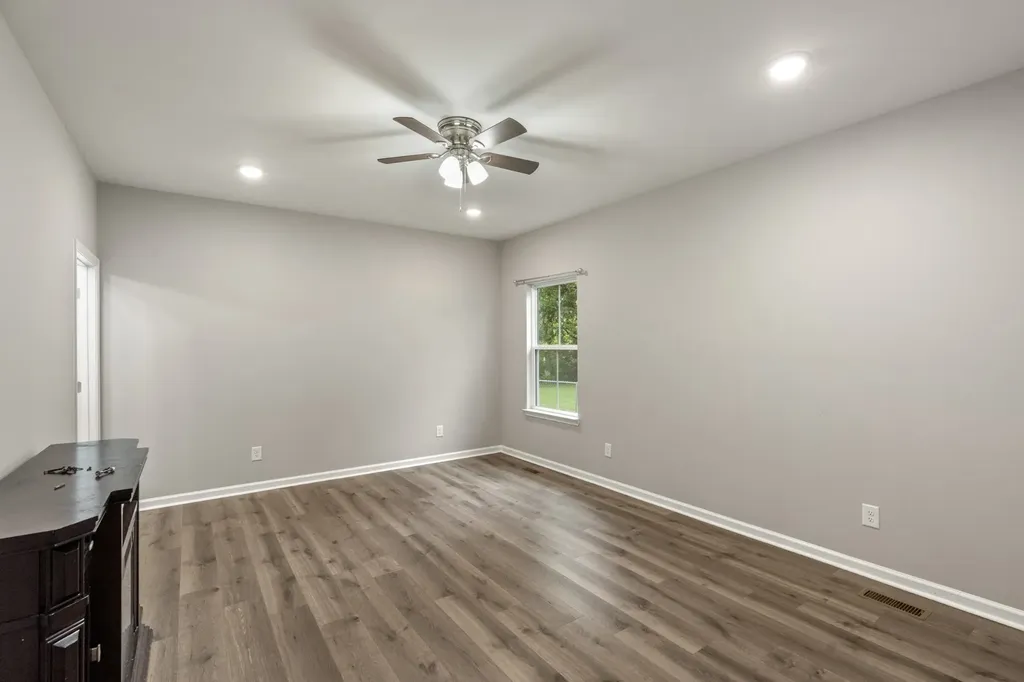 420 Durrett Street Springfield TN 37172