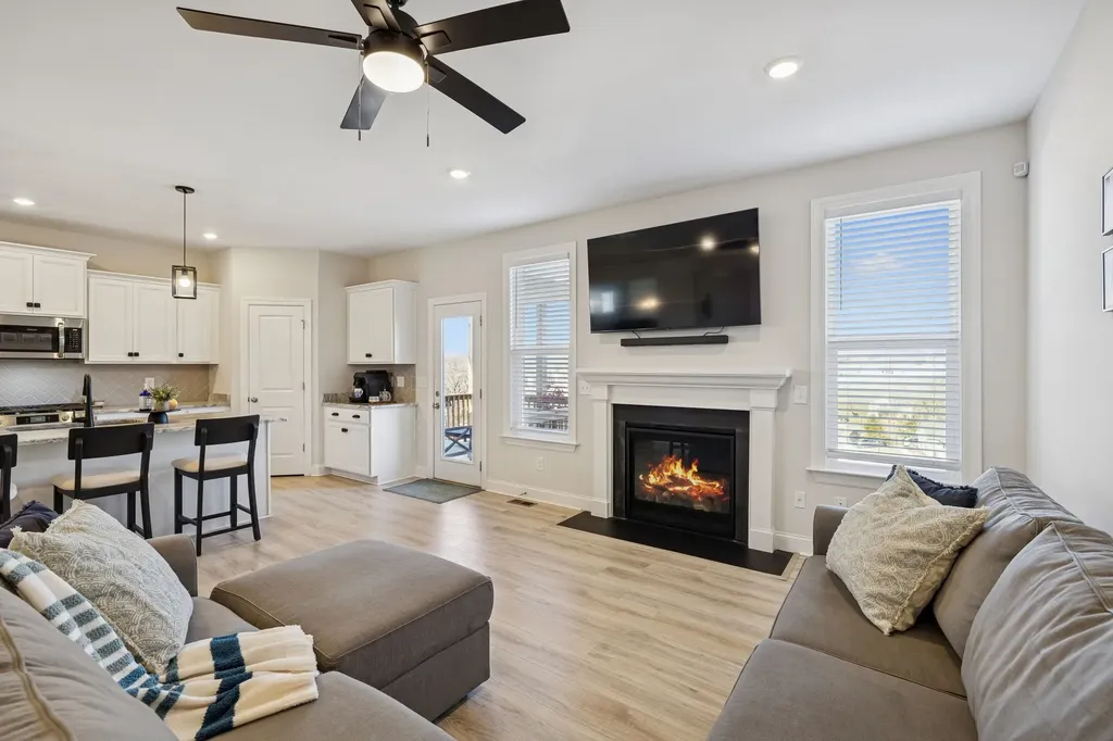 335 Van Conder Place Hendersonville TN 37075