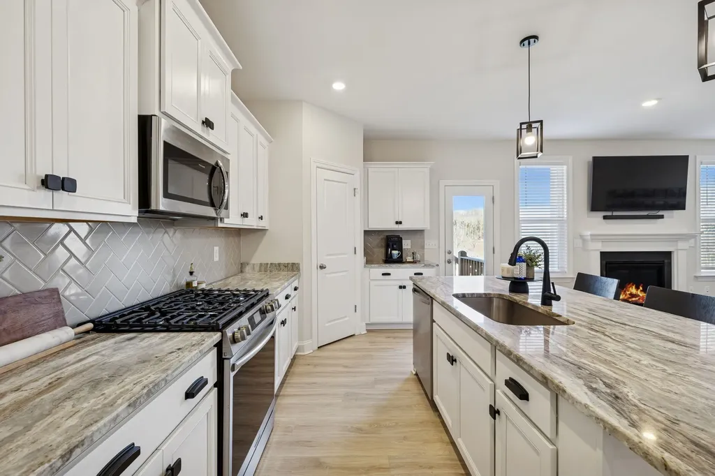 335 Van Conder Place Hendersonville TN 37075