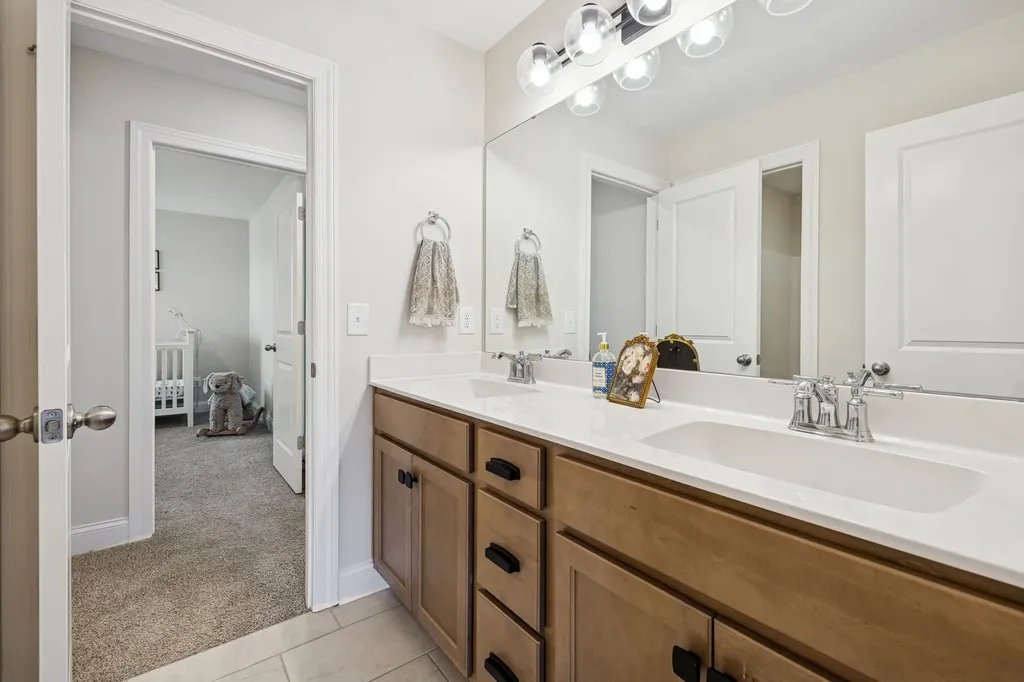 335 Van Conder Place Hendersonville TN 37075