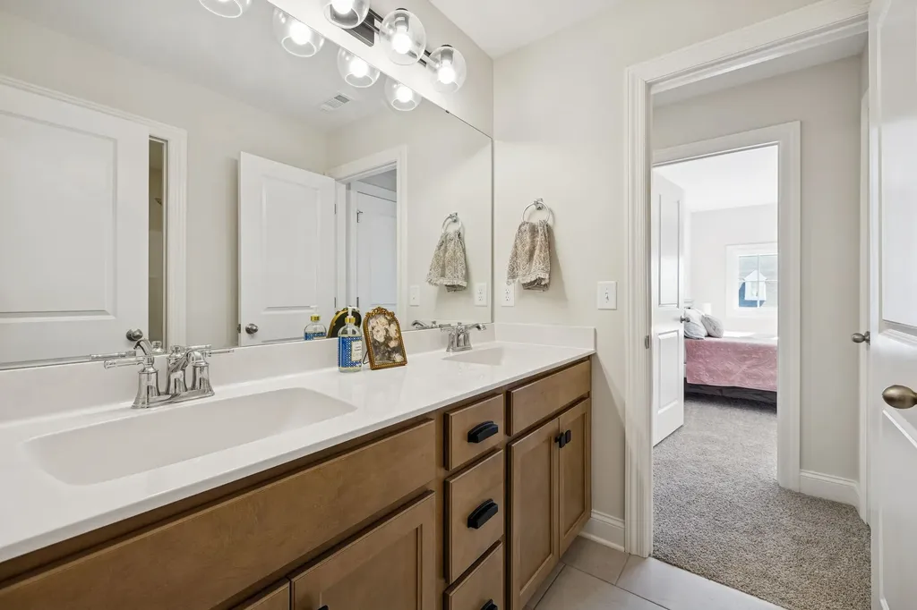 335 Van Conder Place Hendersonville TN 37075
