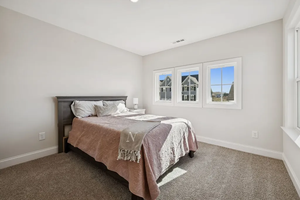 335 Van Conder Place Hendersonville TN 37075