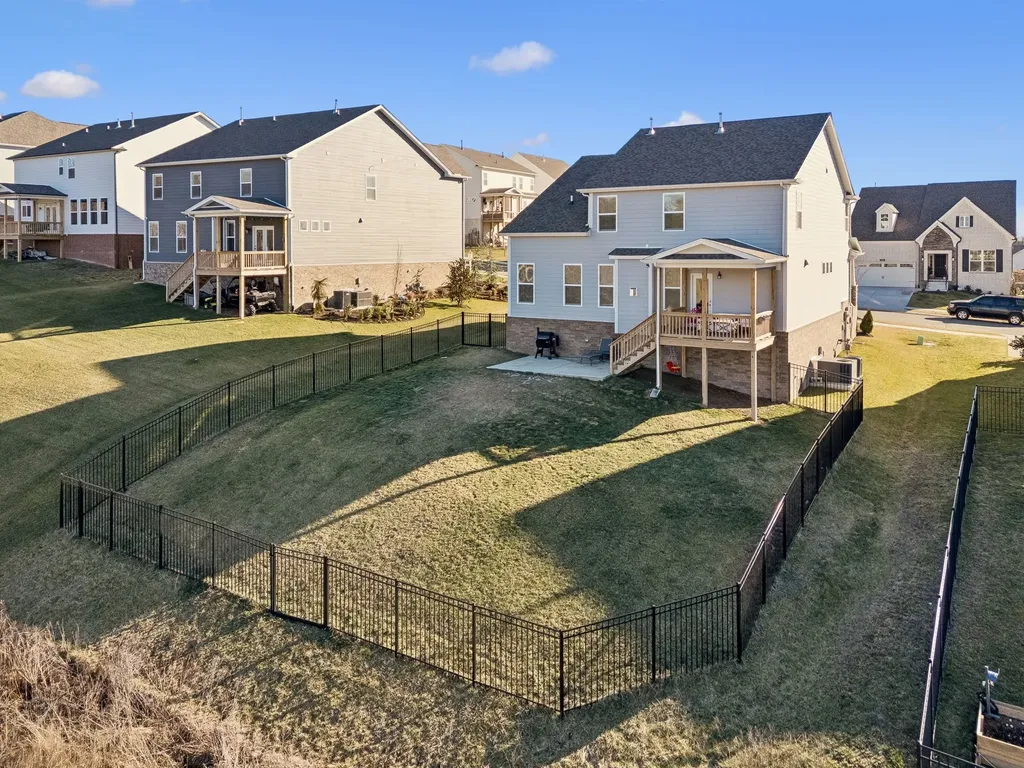 335 Van Conder Place Hendersonville TN 37075