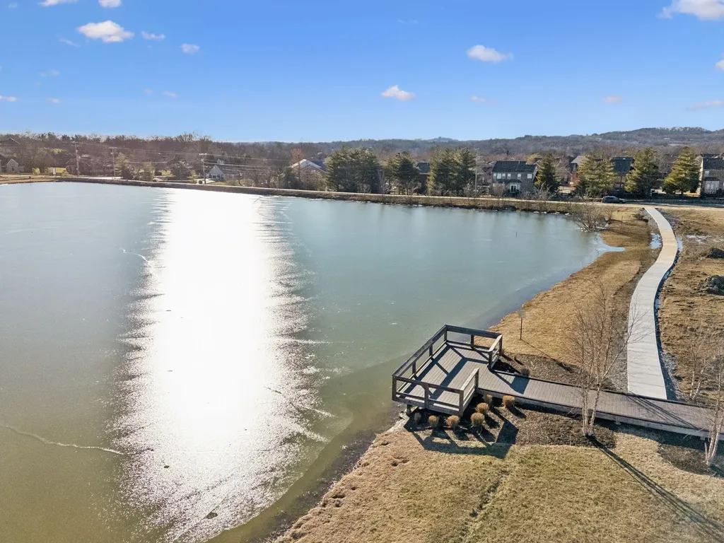 335 Van Conder Place Hendersonville TN 37075