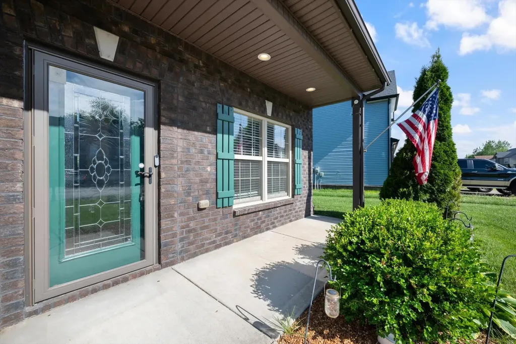 668 Sturdivant Drive Clarksville TN 37042