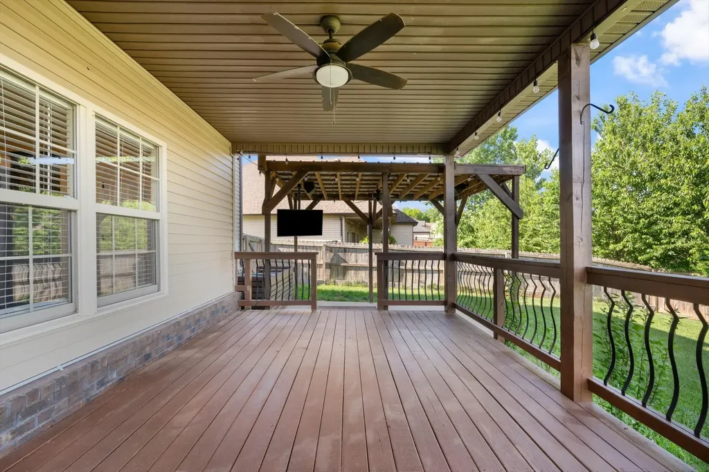 668 Sturdivant Drive Clarksville TN 37042