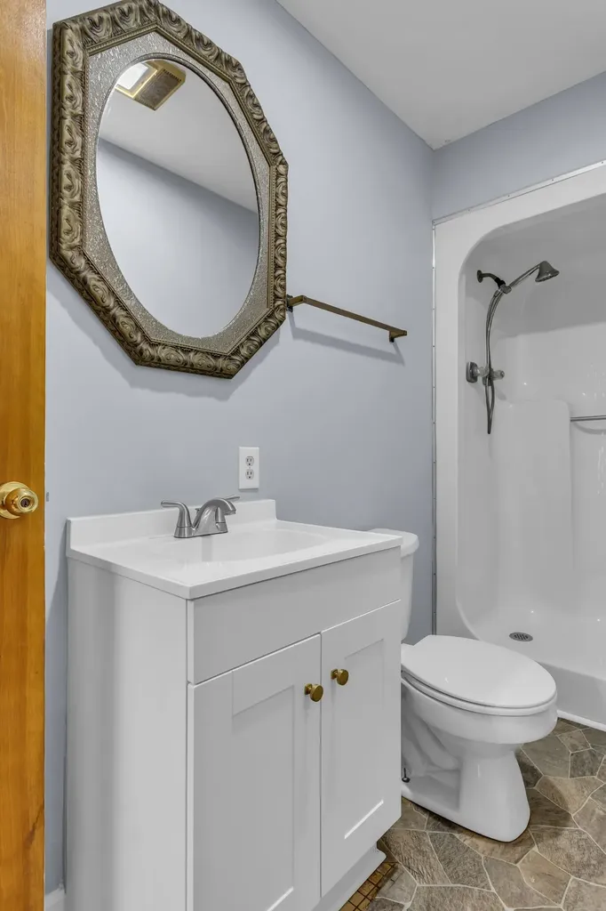 105 Lynn Drive Columbia TN 38401