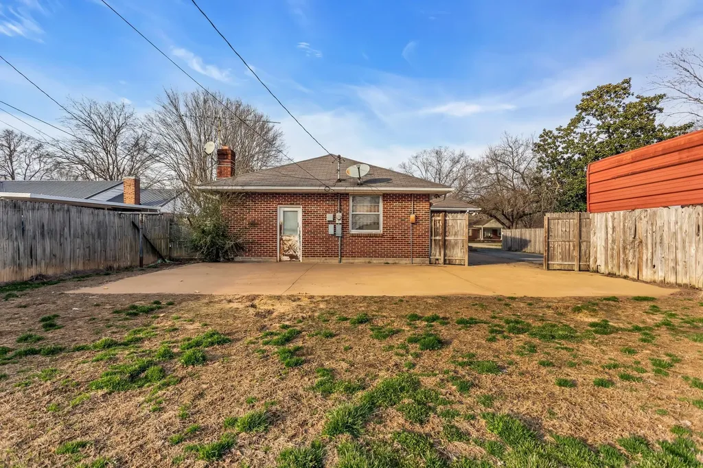 105 Lynn Drive Columbia TN 38401
