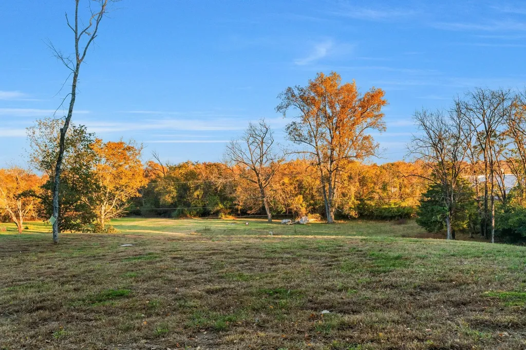 4 Hidden Acres Drive Lebanon TN 37087