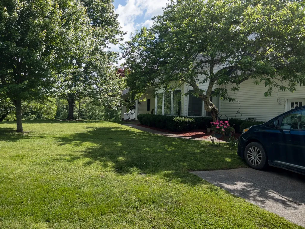 904 Weeping Willow Road Hendersonville TN 37075