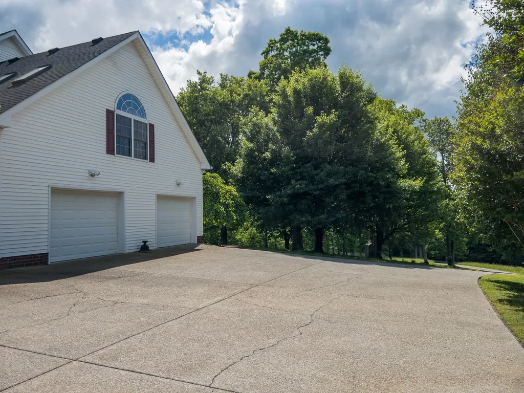 904 Weeping Willow Road Hendersonville TN 37075