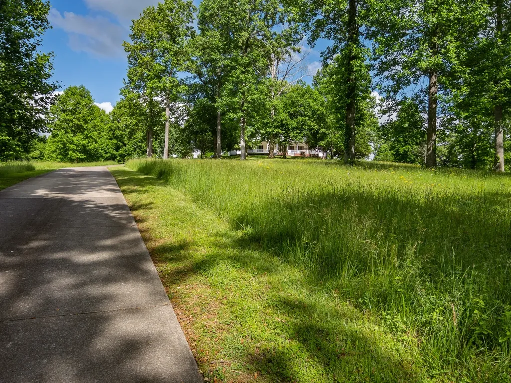 904 Weeping Willow Road Hendersonville TN 37075