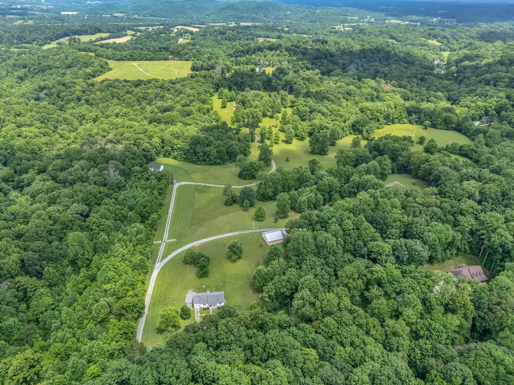 904 Weeping Willow Road Hendersonville TN 37075
