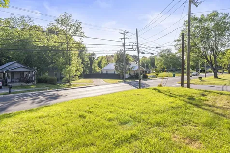 1010 N High Street Winchester TN 37398