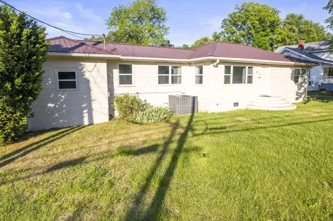 1010 N High Street Winchester TN 37398