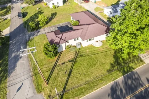 1010 N High Street Winchester TN 37398