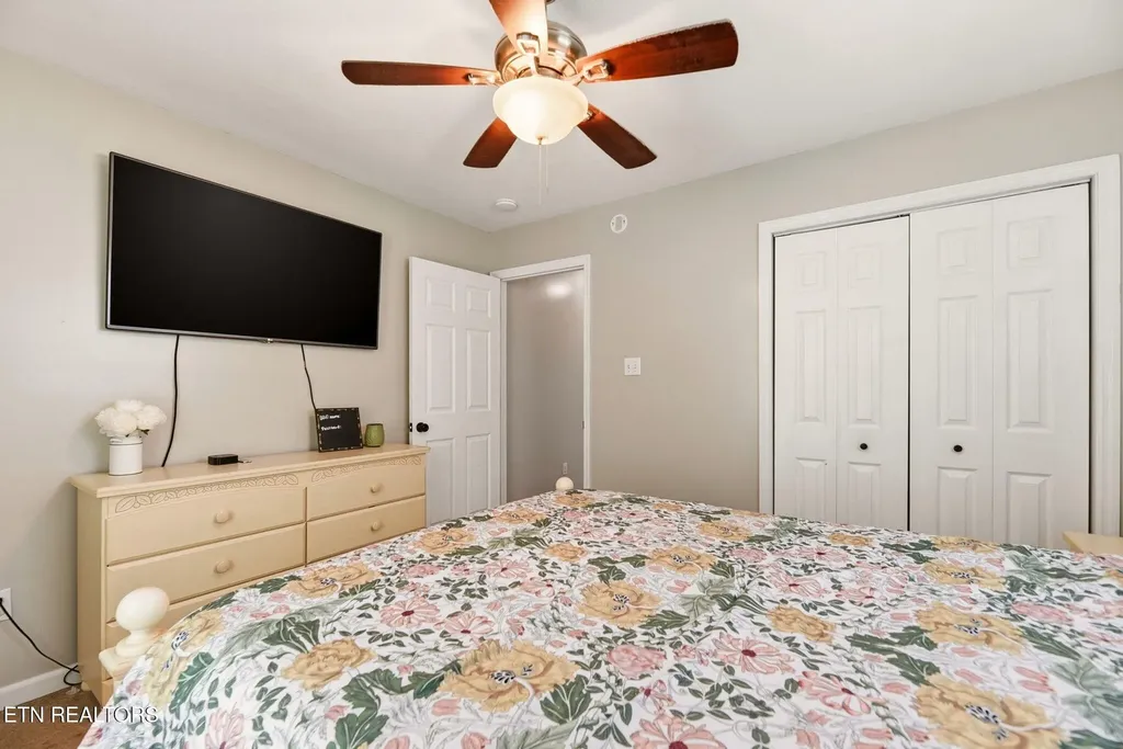 235 Raccoon Valley Road Maynardville TN 37807