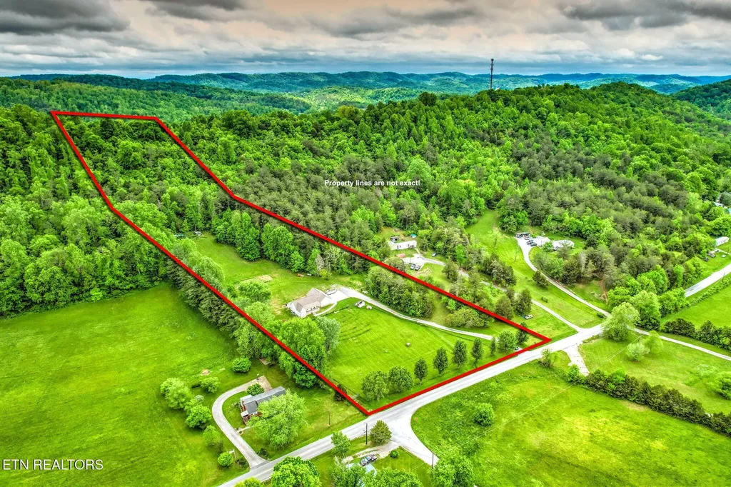 235 Raccoon Valley Road Maynardville TN 37807