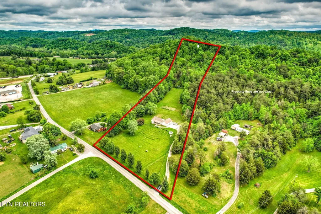 235 Raccoon Valley Road Maynardville TN 37807