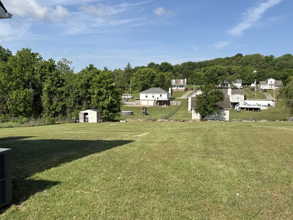 2665 Cummings Circle Clarksville TN 37042