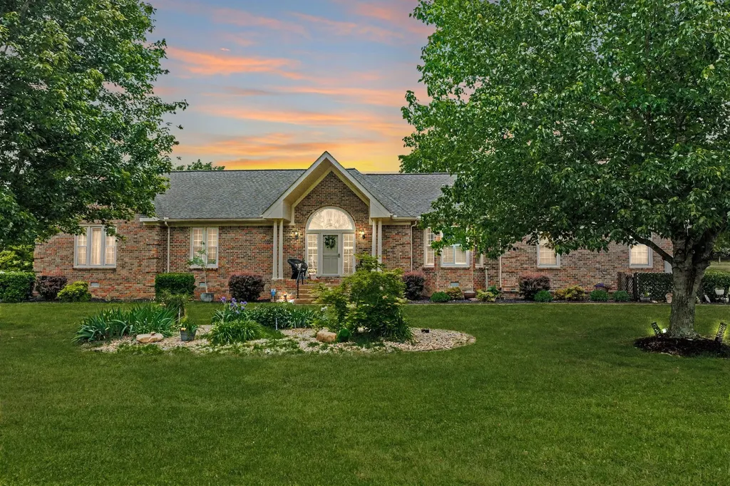 201 Buchanan Circle Hendersonville TN 37075