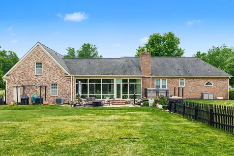 201 Buchanan Circle Hendersonville TN 37075
