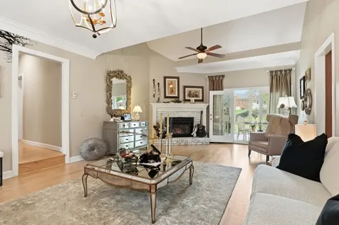 201 Buchanan Circle Hendersonville TN 37075