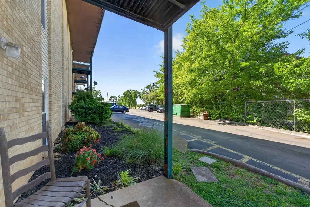 555 N Dupont Avenue Madison TN 37115