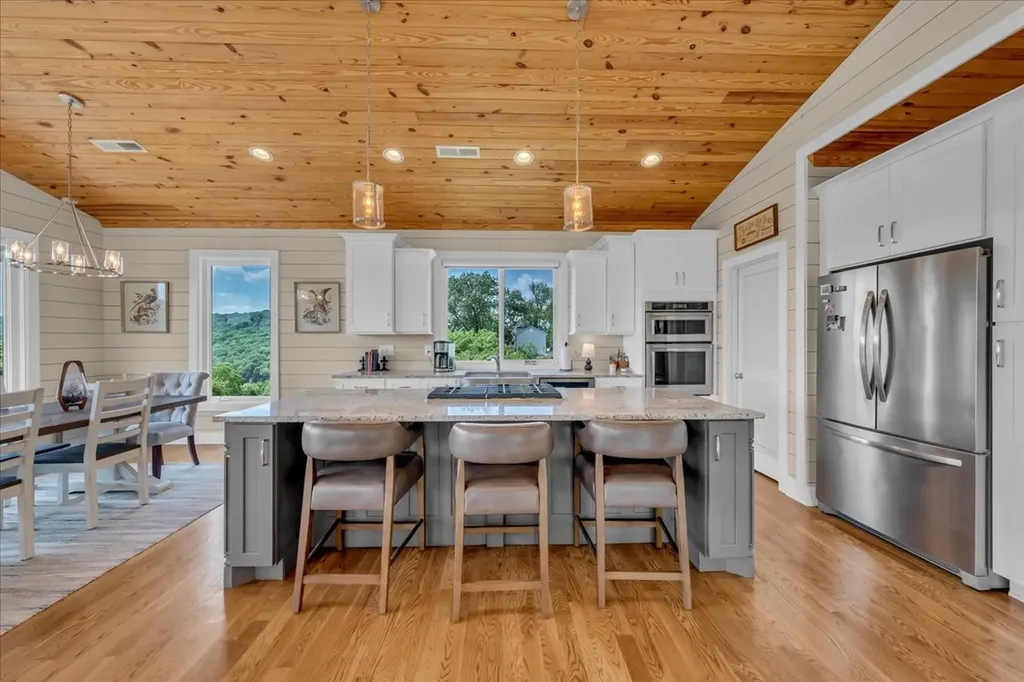 132 Highbridge Drive Smithville TN 37166