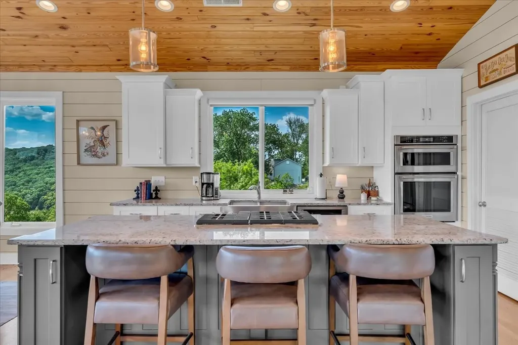 132 Highbridge Drive Smithville TN 37166