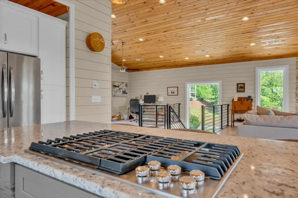132 Highbridge Drive Smithville TN 37166