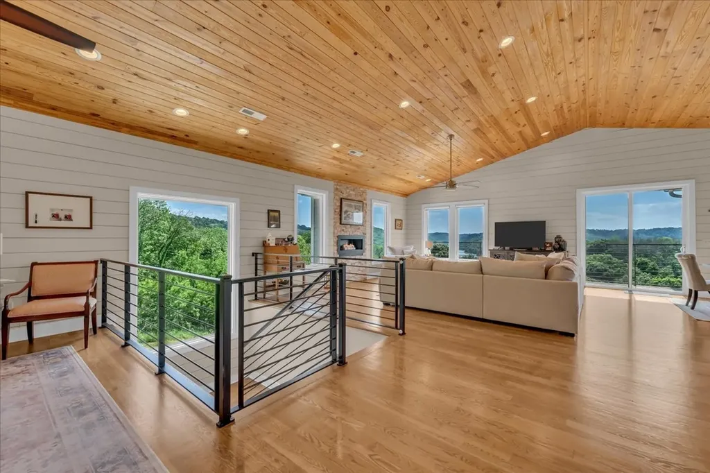 132 Highbridge Drive Smithville TN 37166