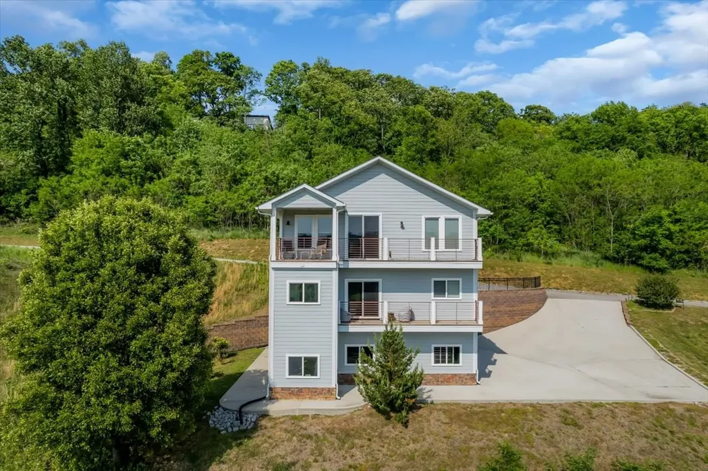 132 Highbridge Drive Smithville TN 37166