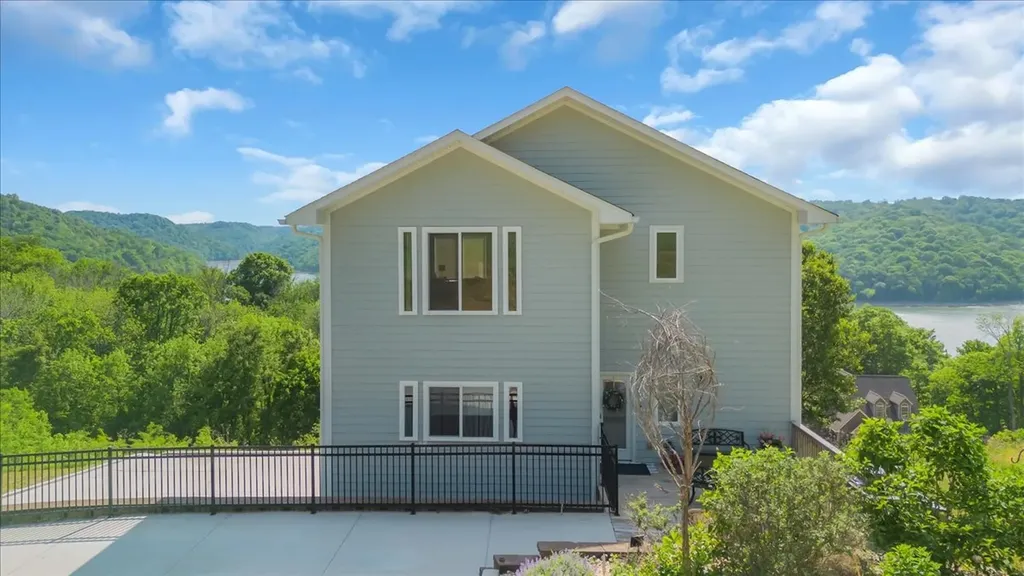 132 Highbridge Drive Smithville TN 37166