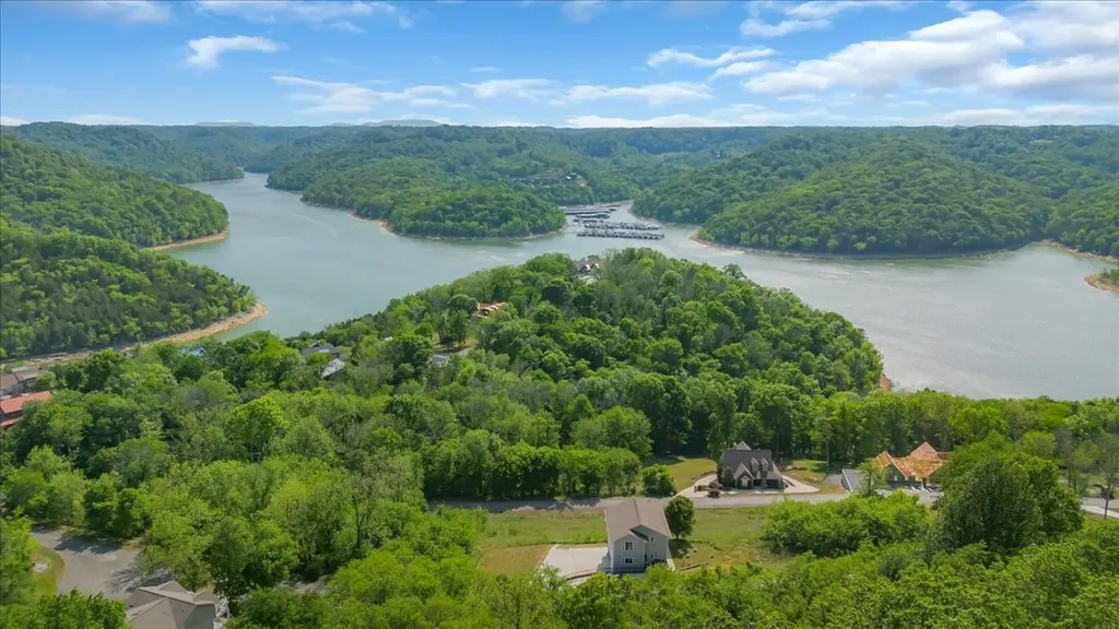 132 Highbridge Drive Smithville TN 37166
