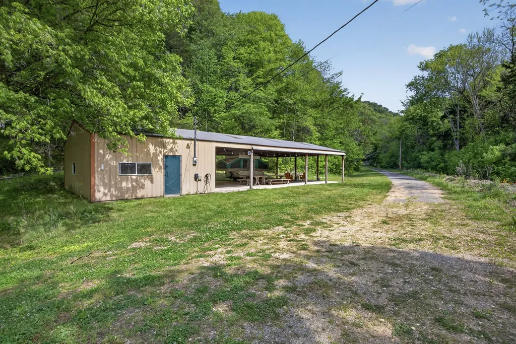 700 Ben Birdwell Lane Bloomington Springs TN 38545
