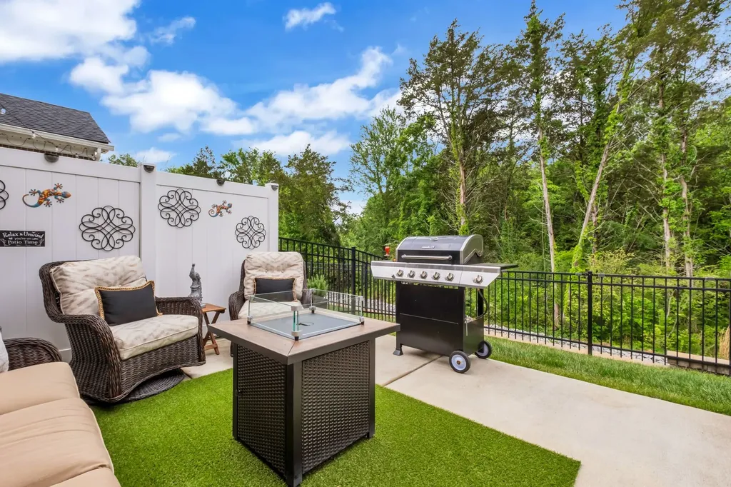 1453 Autumn Leaf Lane Mount Juliet TN 37122
